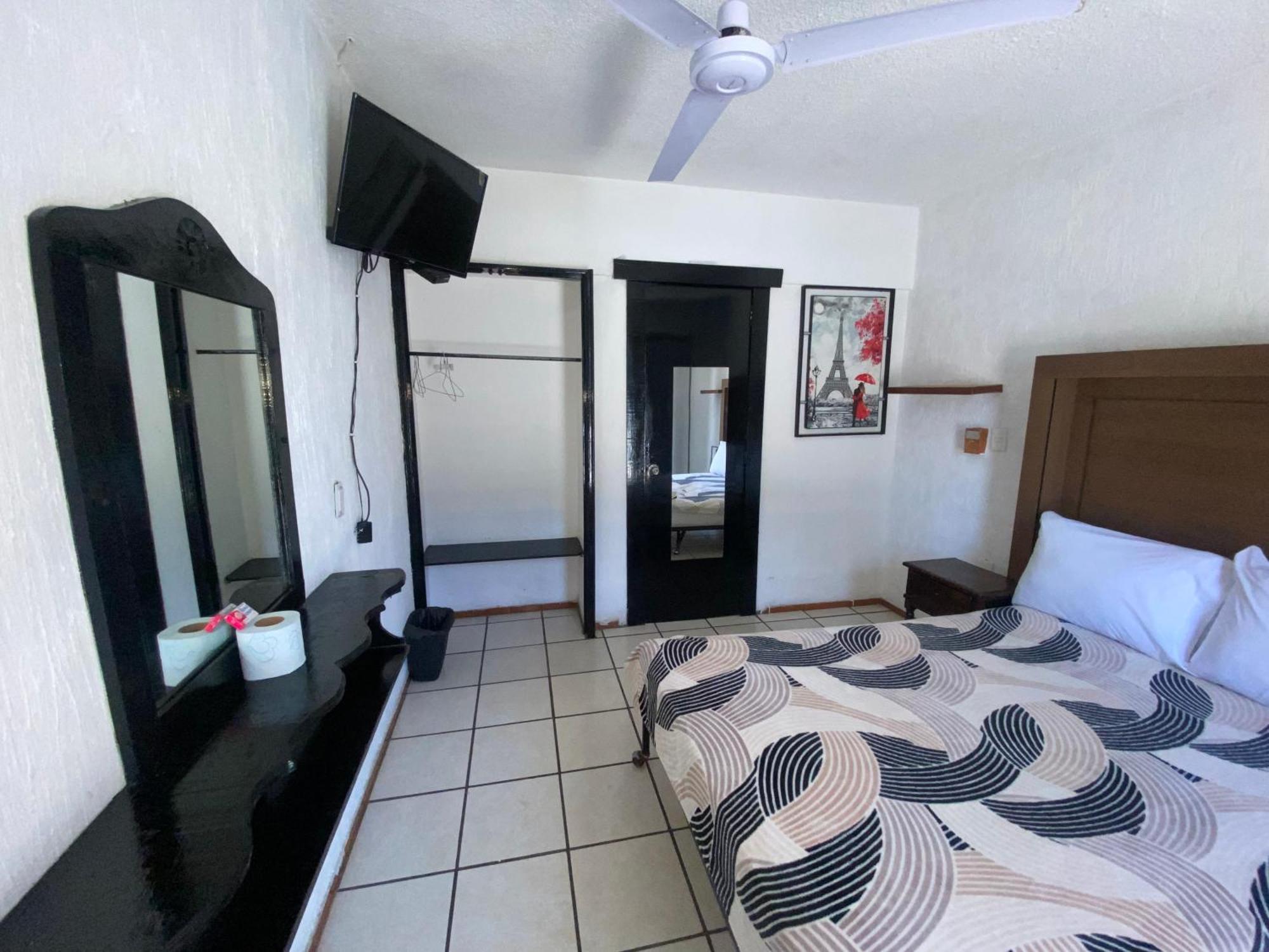 Hotel Puerto Vallarta サポパン エクステリア 写真
